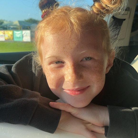 Meet Devan - Devan’s Keychains - Picture 3 of 4